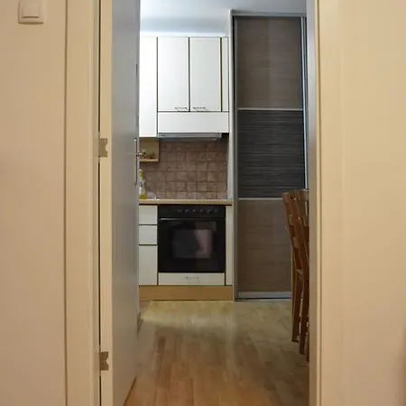 Hotel Admiral Arena Garni 4*