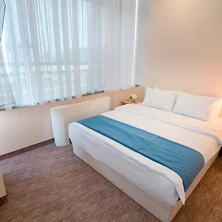 Hotel Admiral Arena Garni Ξενοδοχείο