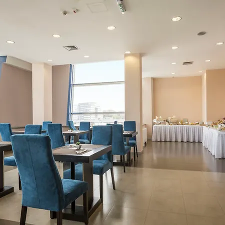 Hotel Admiral Arena Garni