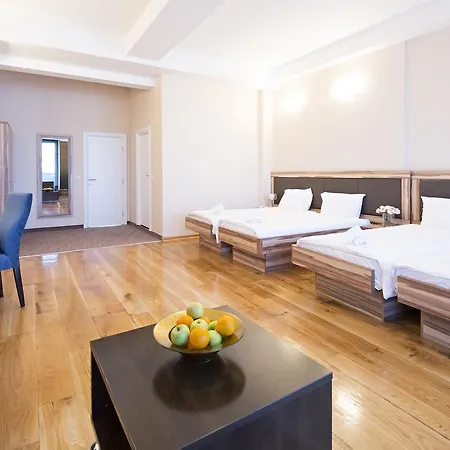 Hotel Admiral Arena Garni Hotel