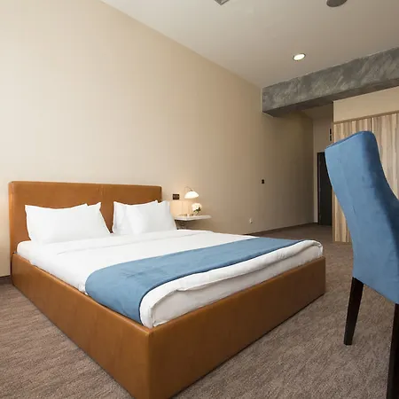 Hotel Admiral Arena Garni Belgrado