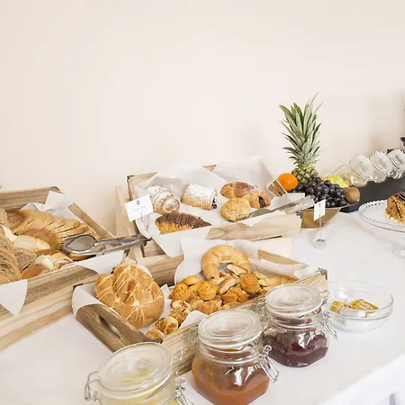 Hotel Admiral Arena Garni Belgrado