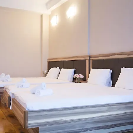 Admiral Arena Garni Hotel Belgrad